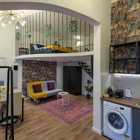 Nutcracker - Feel Yourself At Apartment